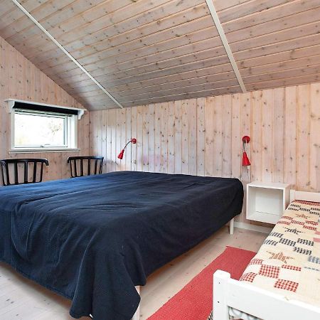 10 Person Holiday Home In Stege Luaran gambar